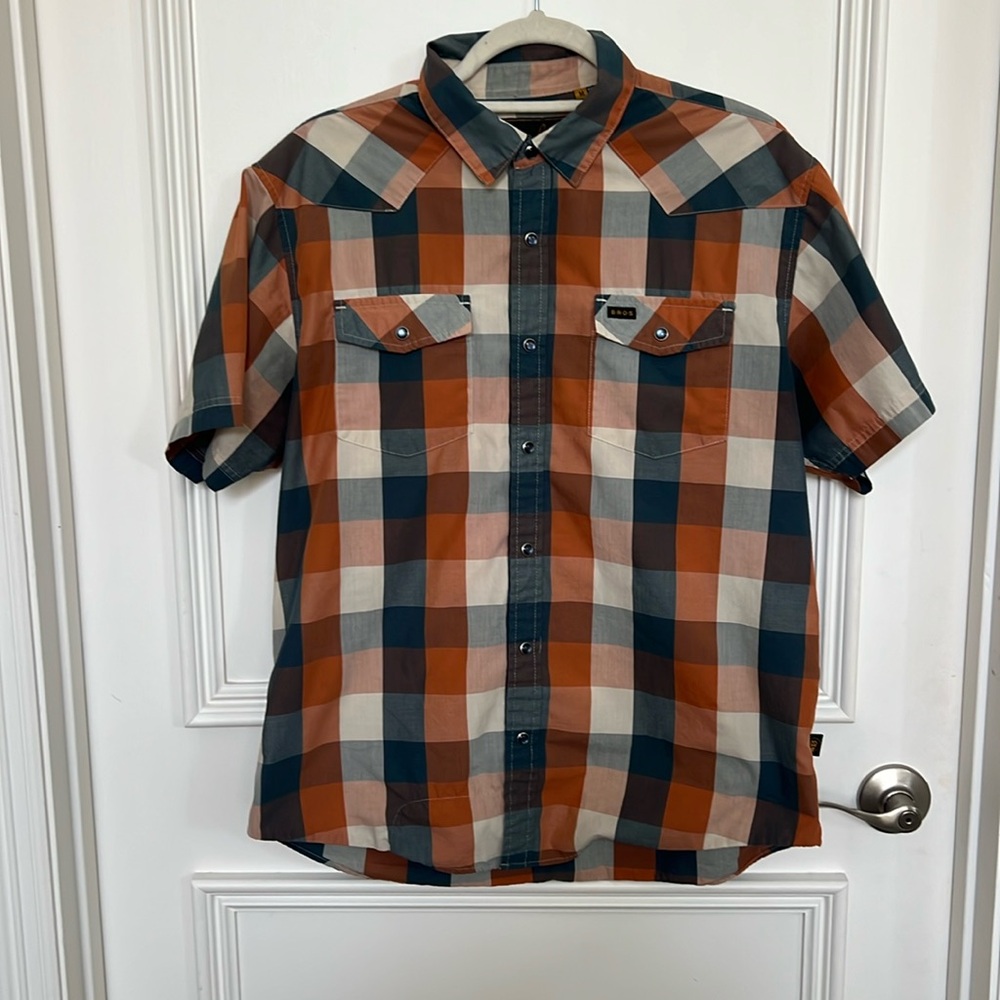 VGUC Howler Bros. Short sleeve plaid shirt. Size Medium